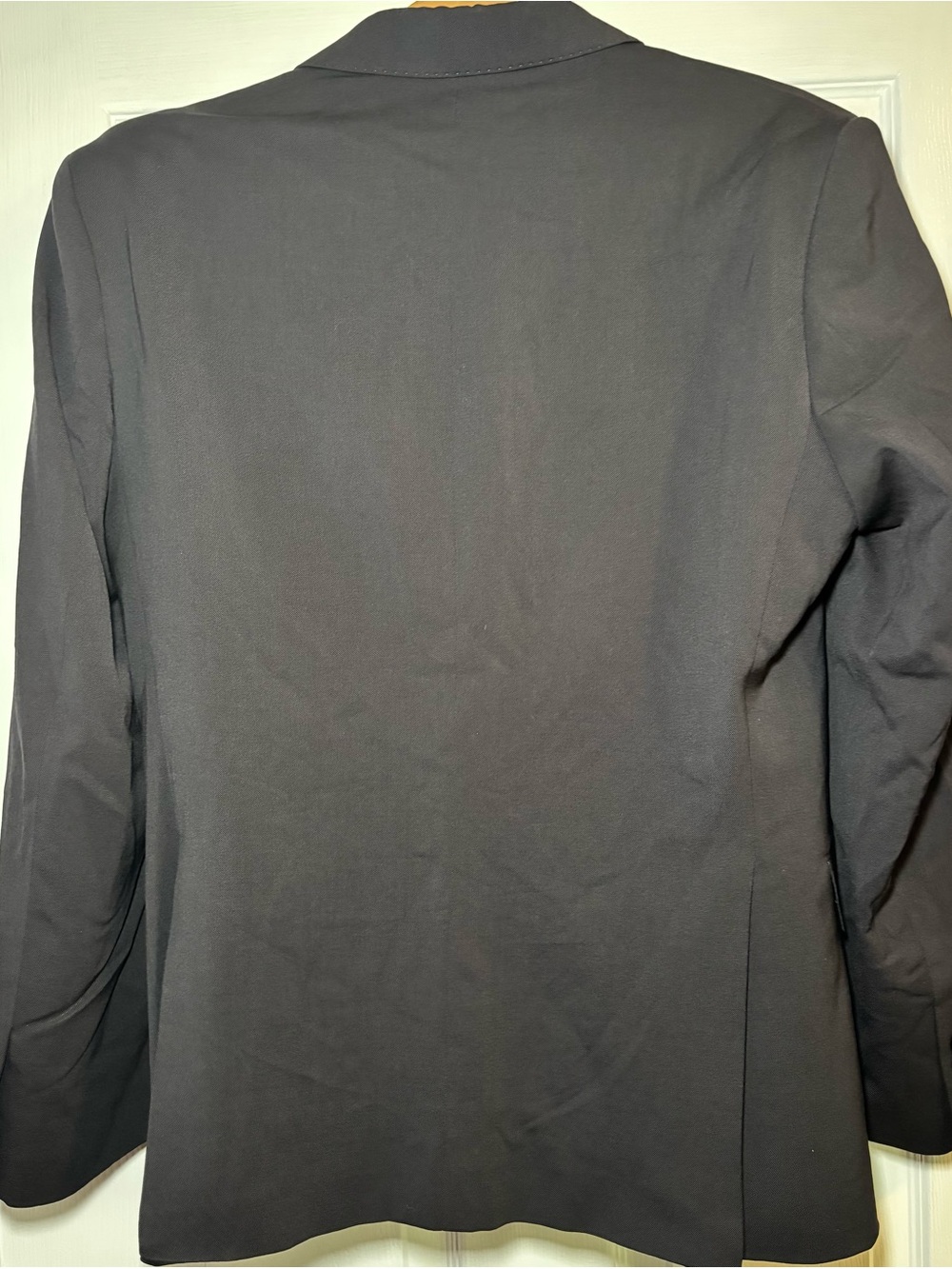 Men's Black Blazer - Classic Two-Button Suit Jacket - Picture 4 of 5